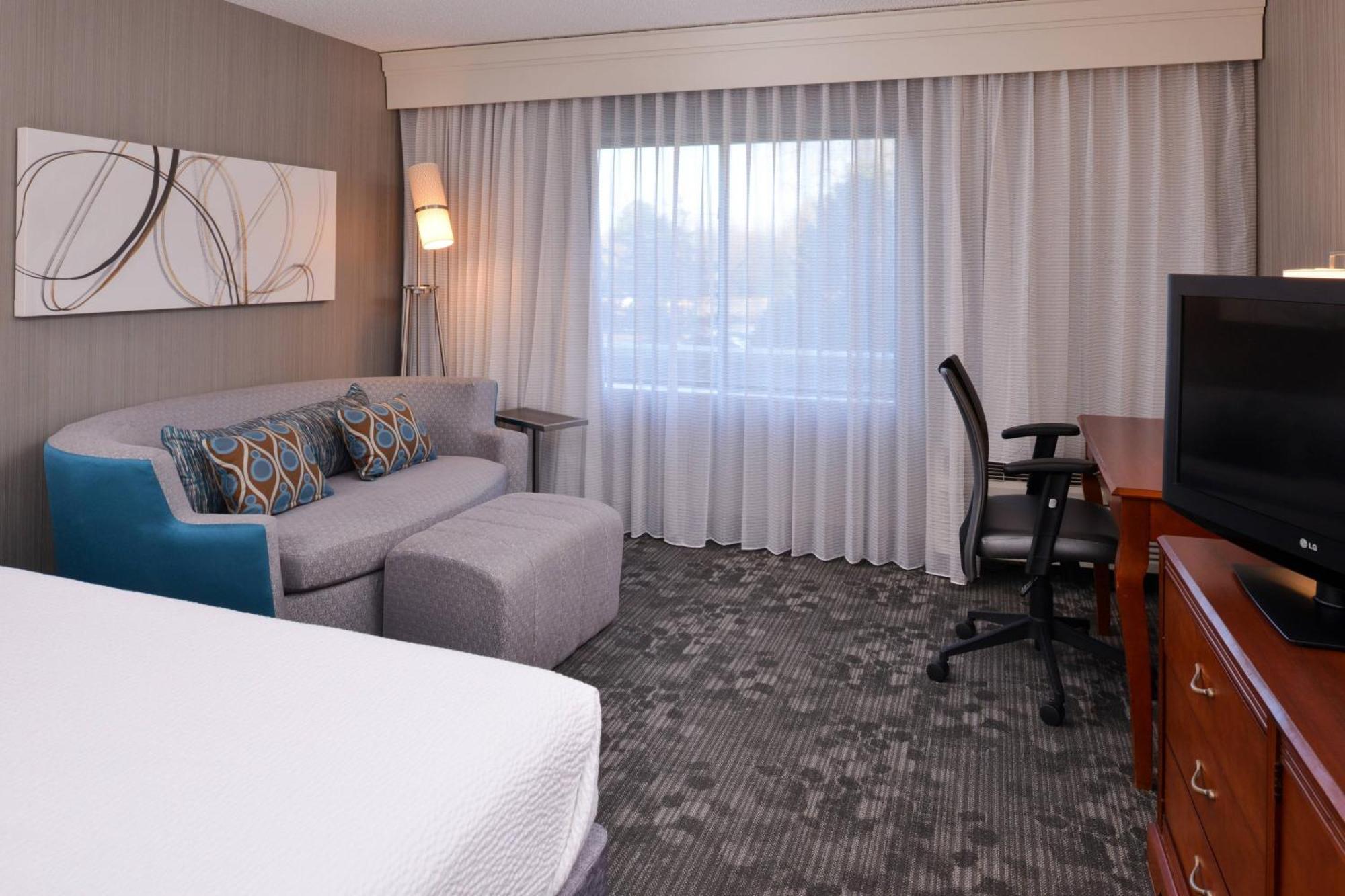 Courtyard By Marriott Charlotte Gastonia Hotel Exterior foto